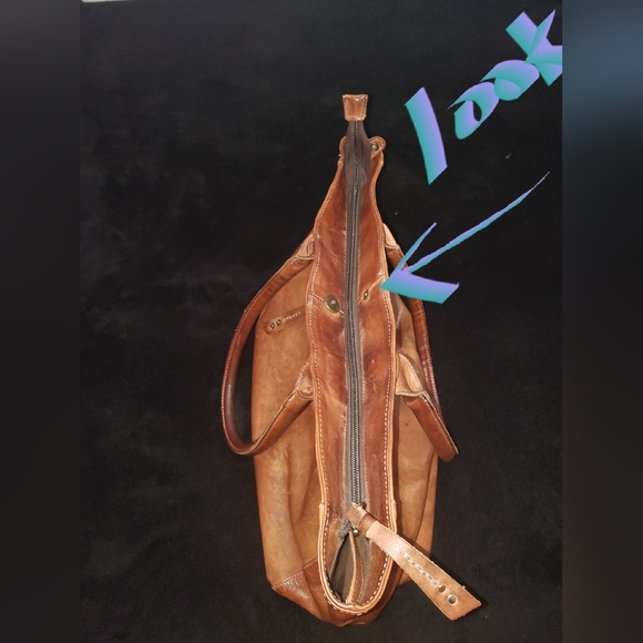 Bed Stu Cersei Tote - Picture 16 of 16